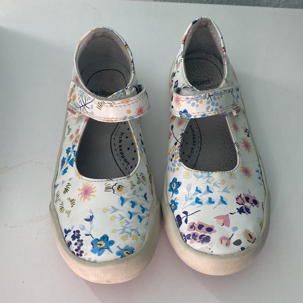 Pediped Mary Jane shoes